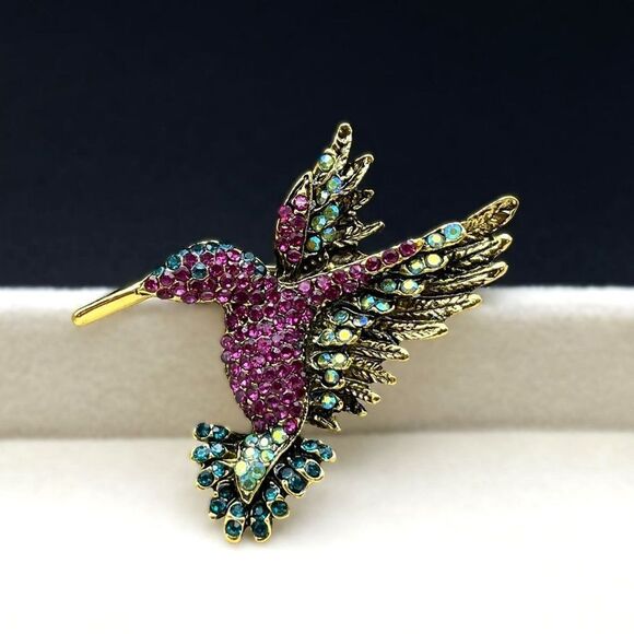Yellow Gold with Fuchsia and Aquamarine Blue Crystal Hummingbird Pin Back Brooch - Picture 3 of 7